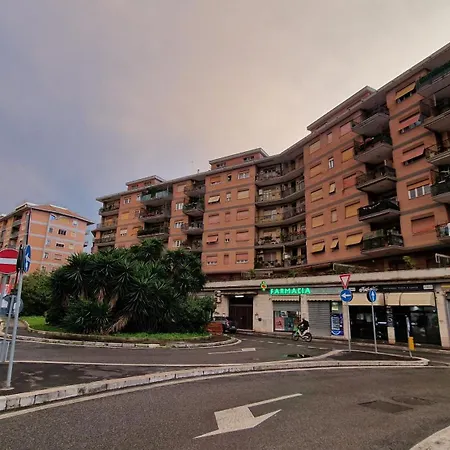Casa Vista San Pietro Apartment *